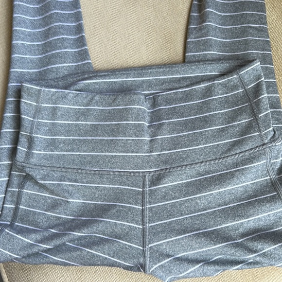 Athleta 7/8 size XS legging tights.  Elation. - Picture 2 of 4